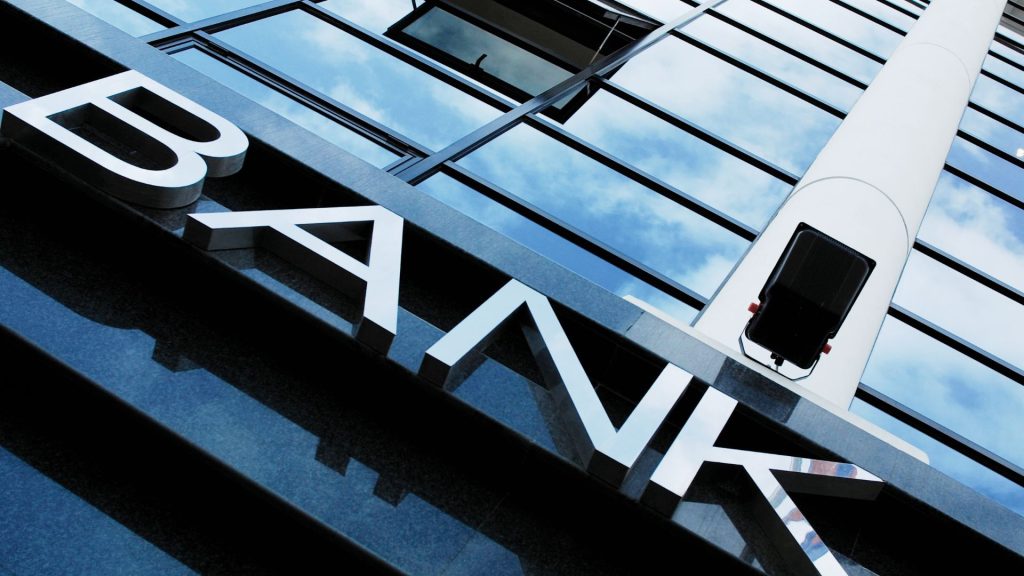 銀行帳戶突然被鎖怎麼辦？AI防詐系統快速解鎖攻略和預防指南