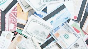 信用卡只繳最低應繳金額會怎樣?會影響個人、聯徵分數嗎?