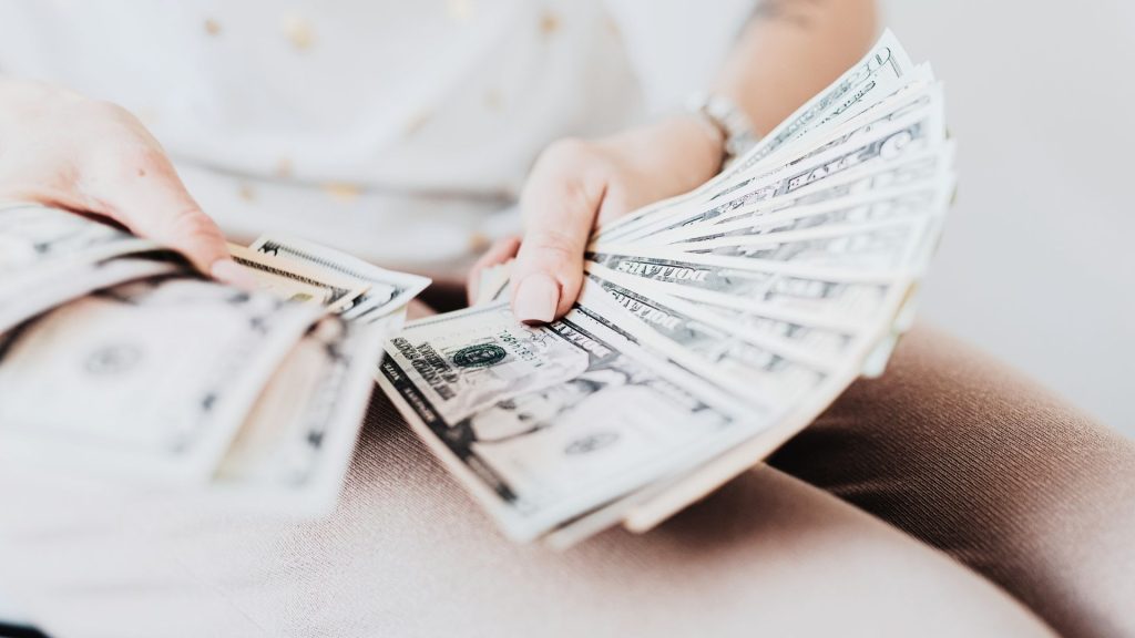 薪轉戶貸款是什麼？薪轉戶貸款貸款利率與申辦流程