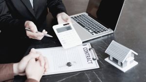 Dcard討論債務整合陷阱?政府與民間差異、申請條件與缺點一次看懂